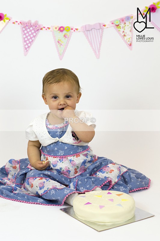 Isabelle Cake Smash 11th June 2016 Millie Loves Louis Photography  16 - Cake Smash Celebrations