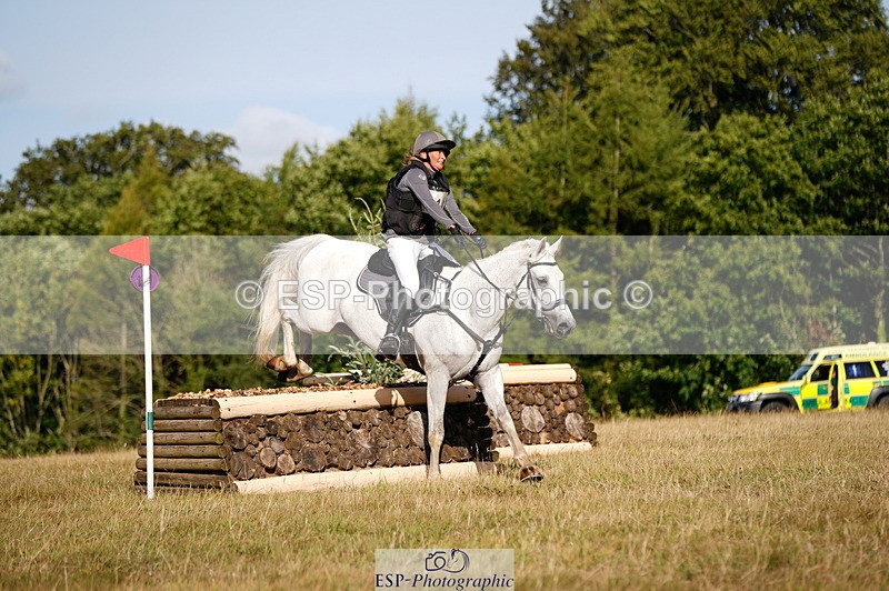 250803A-174946-18842 - R-817-Fiona.Dalton-MORIS