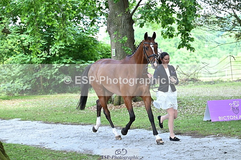 250521A-151029-00311 - B-352-Samantha.Lissington-MALIBU.TS