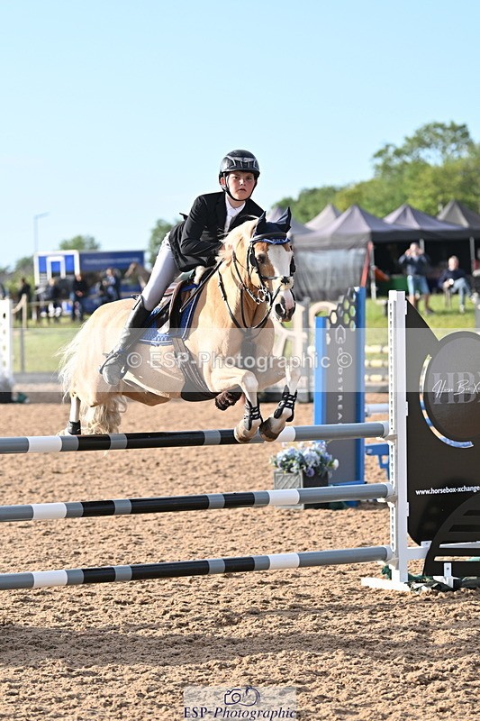 240628A-193343-01928 - Cls 7 Graham Heath 128cm + 138cm