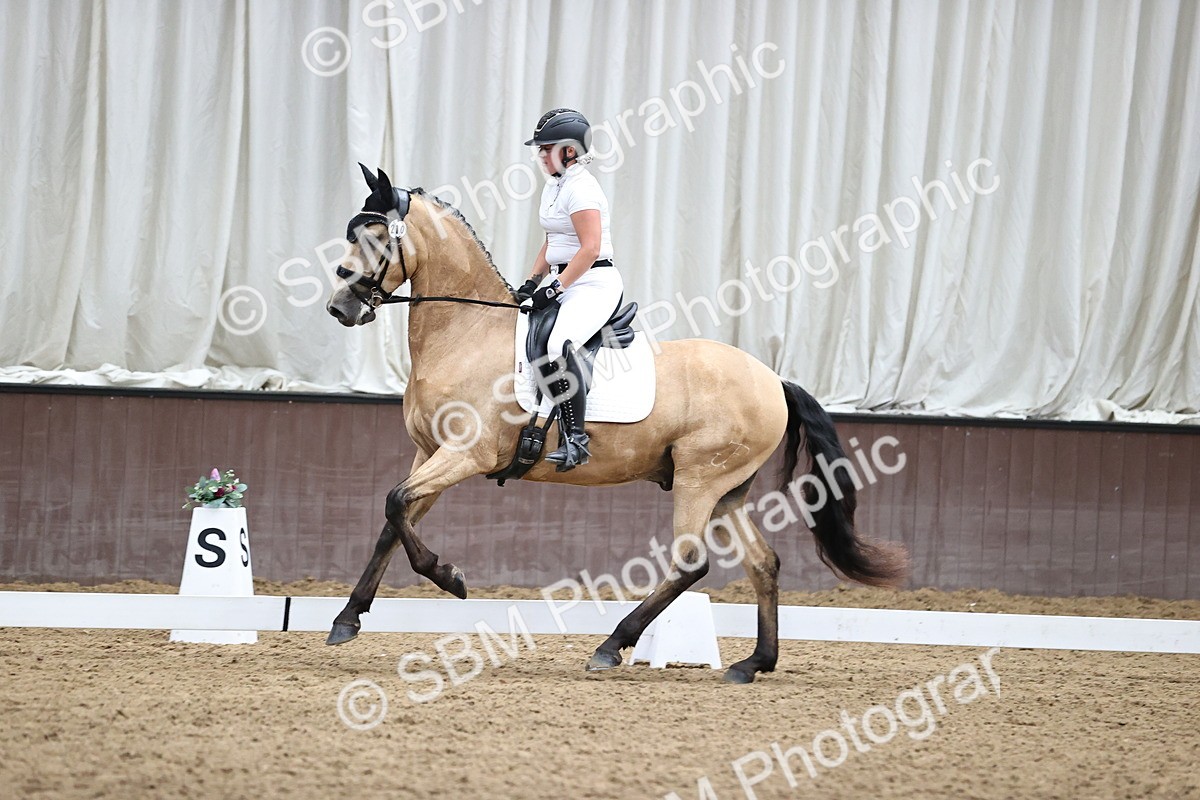 SBM_003189 - Novice 4 - 14.47-16.34