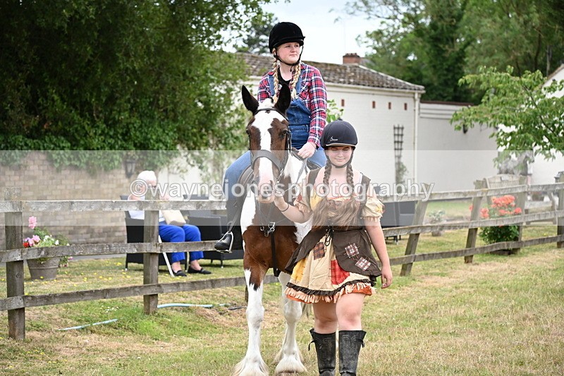 WJ6_4769 - Class 11 Fancy Dress