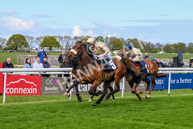 240425-Race 4-Bowen Island-1375 - Race 4
