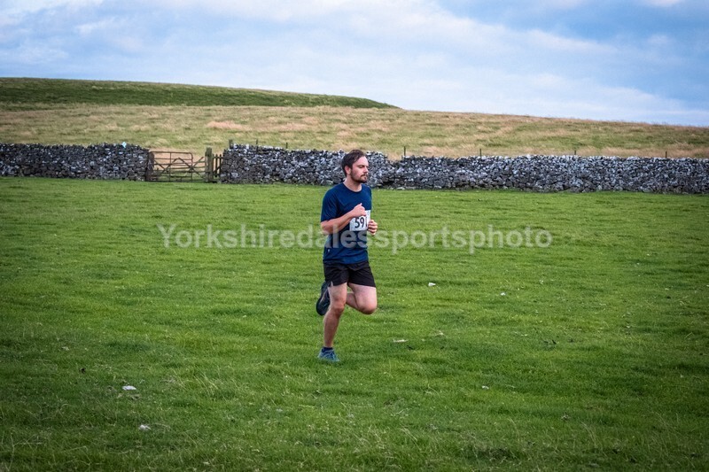 DSCF4073 - Eshton Moor  - Wharfedale Harriers