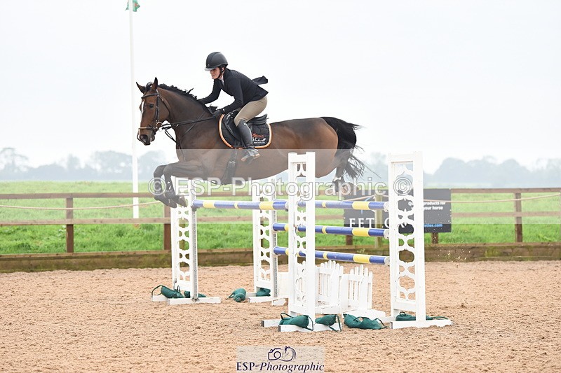 230916A-124336-04905 - Cls 16 National 1.30m