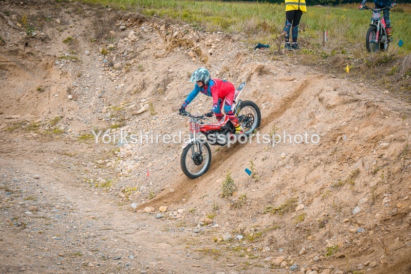 DSCF0352 - Ripon MC Trial 27/09- kids
