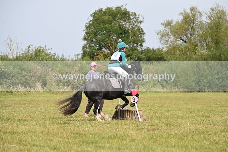 WJ6_0931 - 40cm XC Time 11:50 to 12:10