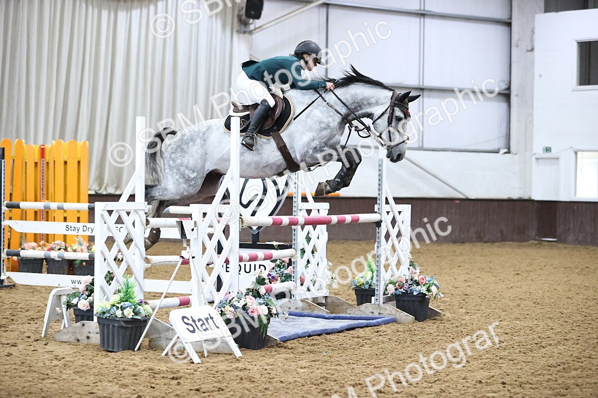 SBM_003227 - Class 11 - Senior Newcomers 1.10m