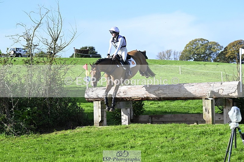 251024A-104857-07281 - A-005-Safia.Woodward