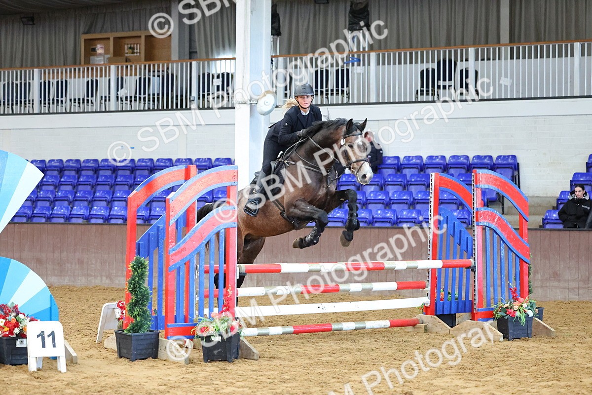 SBM_005747 - Class 22 - Bliss of London Novice Winter Championship Qualifier 90cm