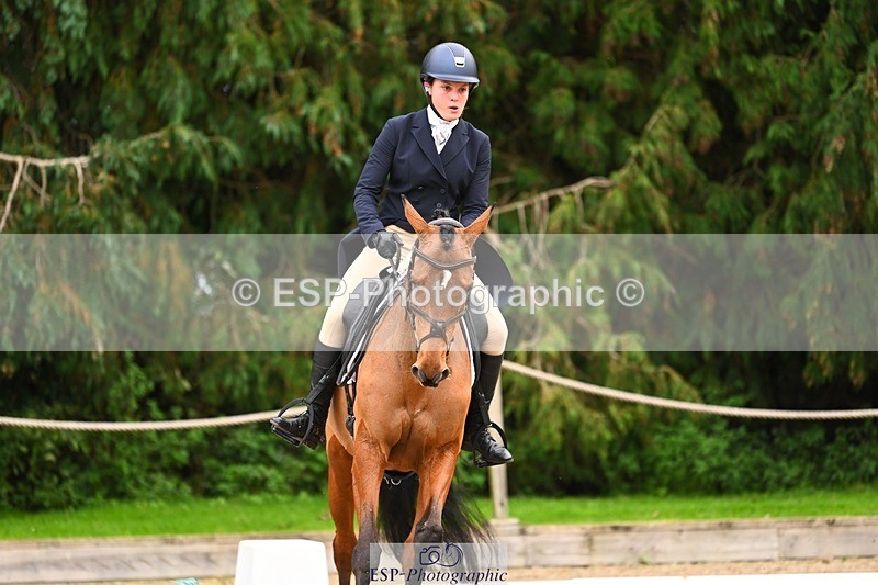 231020-153804-11883 - 214-LIGHT.TOUCH-Liv.Irby-DR