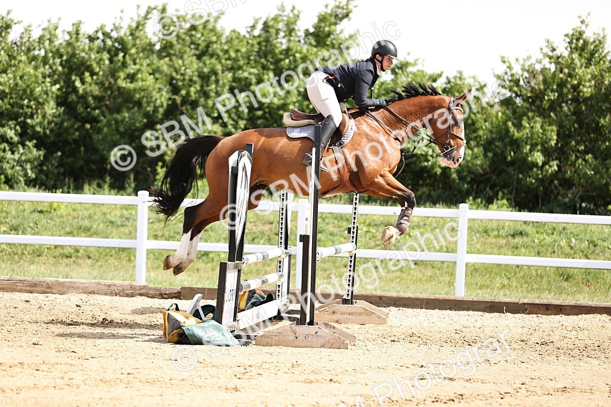 SBM_002021 - Class 9 - Senior British Novice - 90cm