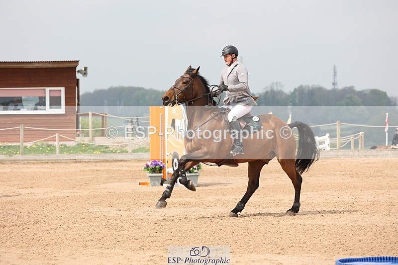 250424-114617-05047 - Cls 1 - 2 Star Small Tour