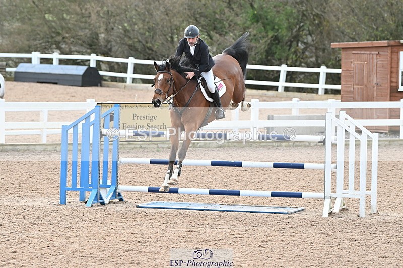 231208A-132341-00885 - Cls 6 Foxhunter & 1.20m Open