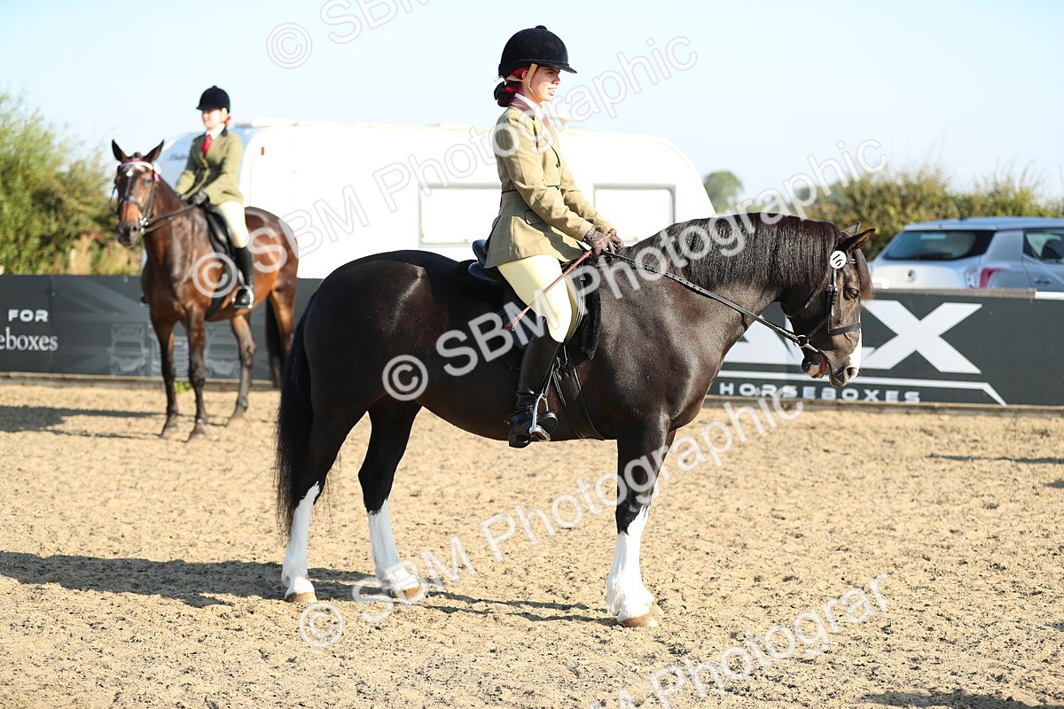 SBM_00422 - Class 41 Best Turned Out Ridden