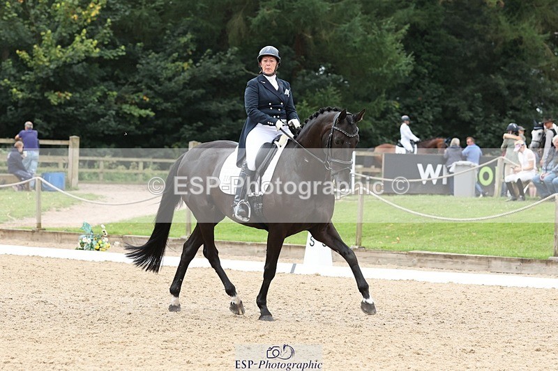 240810-145801-03863 - 224-Claire.Abel-GF.Sezuki