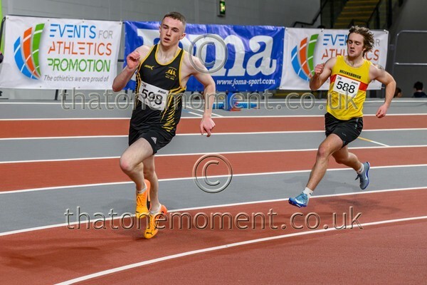 SenInd26-917689 - Track Male Set One