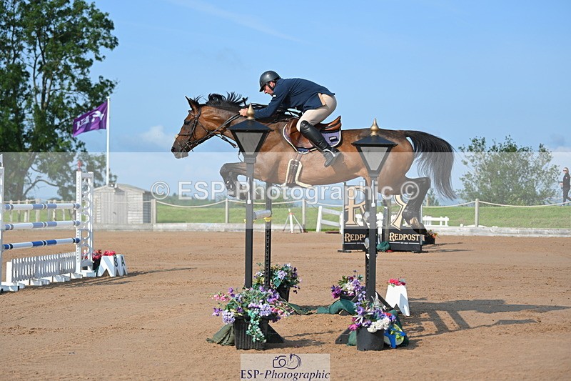 230721A-090056-04831 - Cls 2, 2 Star Small 1.30m