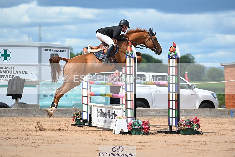 230721A-124033-06213 - Cls 34, 7 Yr Olds 1.30m