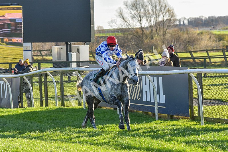 241123-Race 3-Coniston Clouds-7338 - Race 3