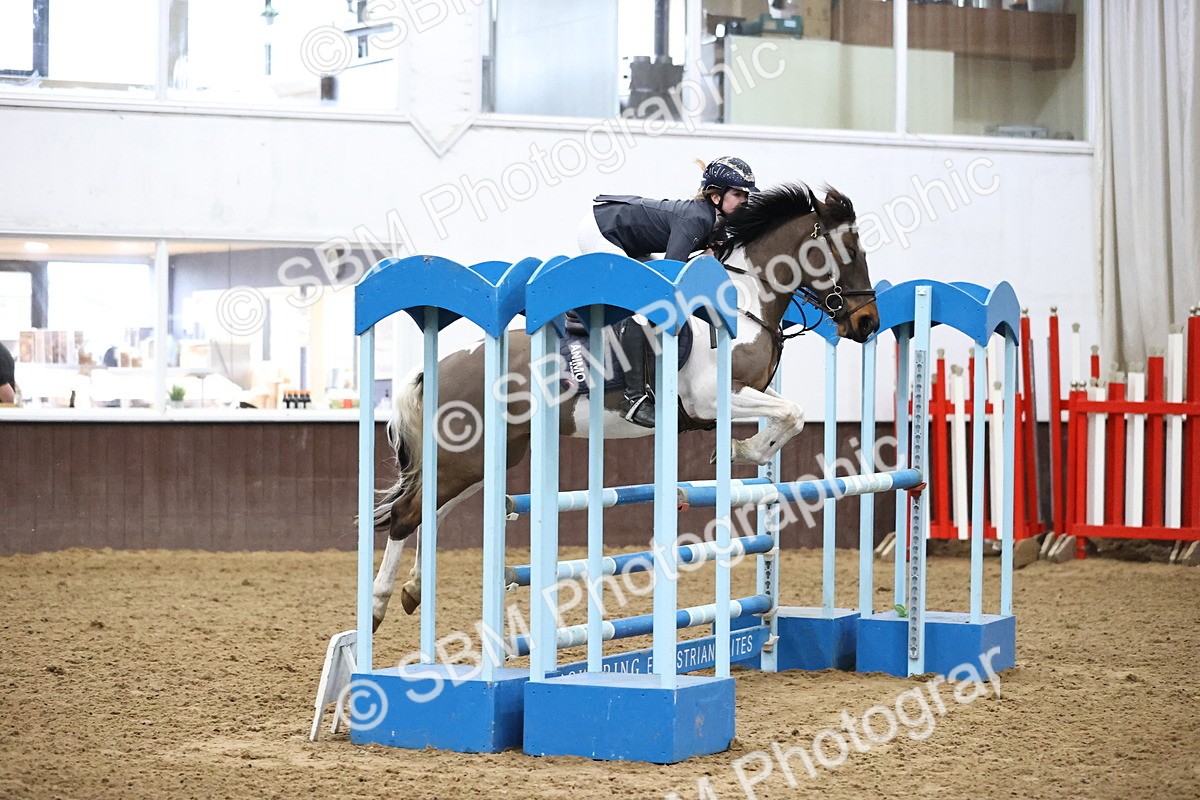 SBM_000875 - Class 4 - Blue Chip Pony Newcomers - 1.00m
