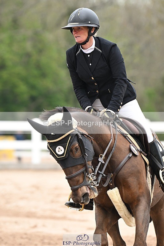 250424-133800-04644 - Cls 5 - 2 Star Medium Tour