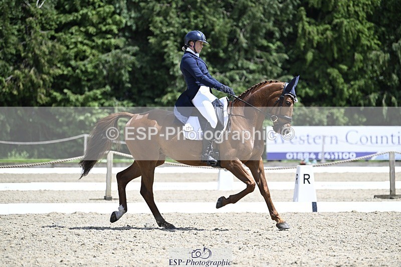 240523-141113-04921 - 429-THE_FERRYMAN-Sophie_Callard