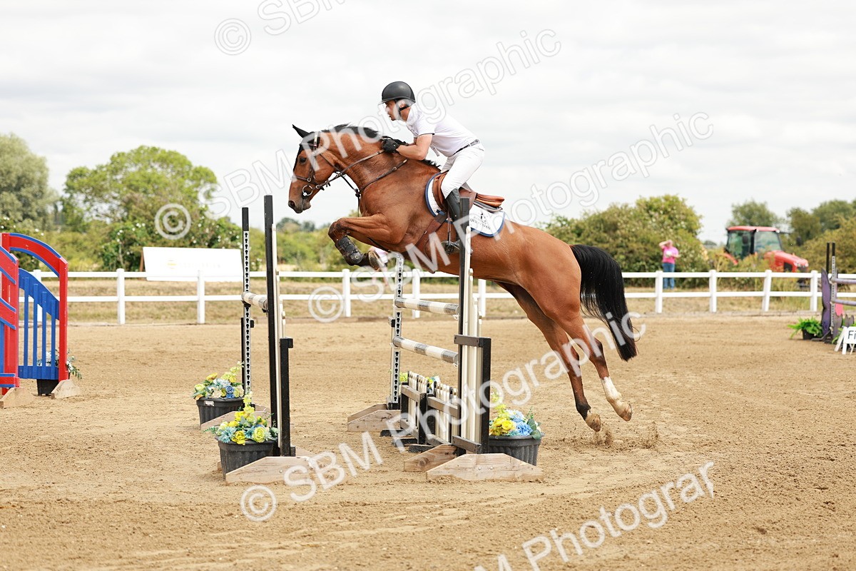 SBM_018376 - Class 21 - Senior Newcomers Championship 2d Rd
