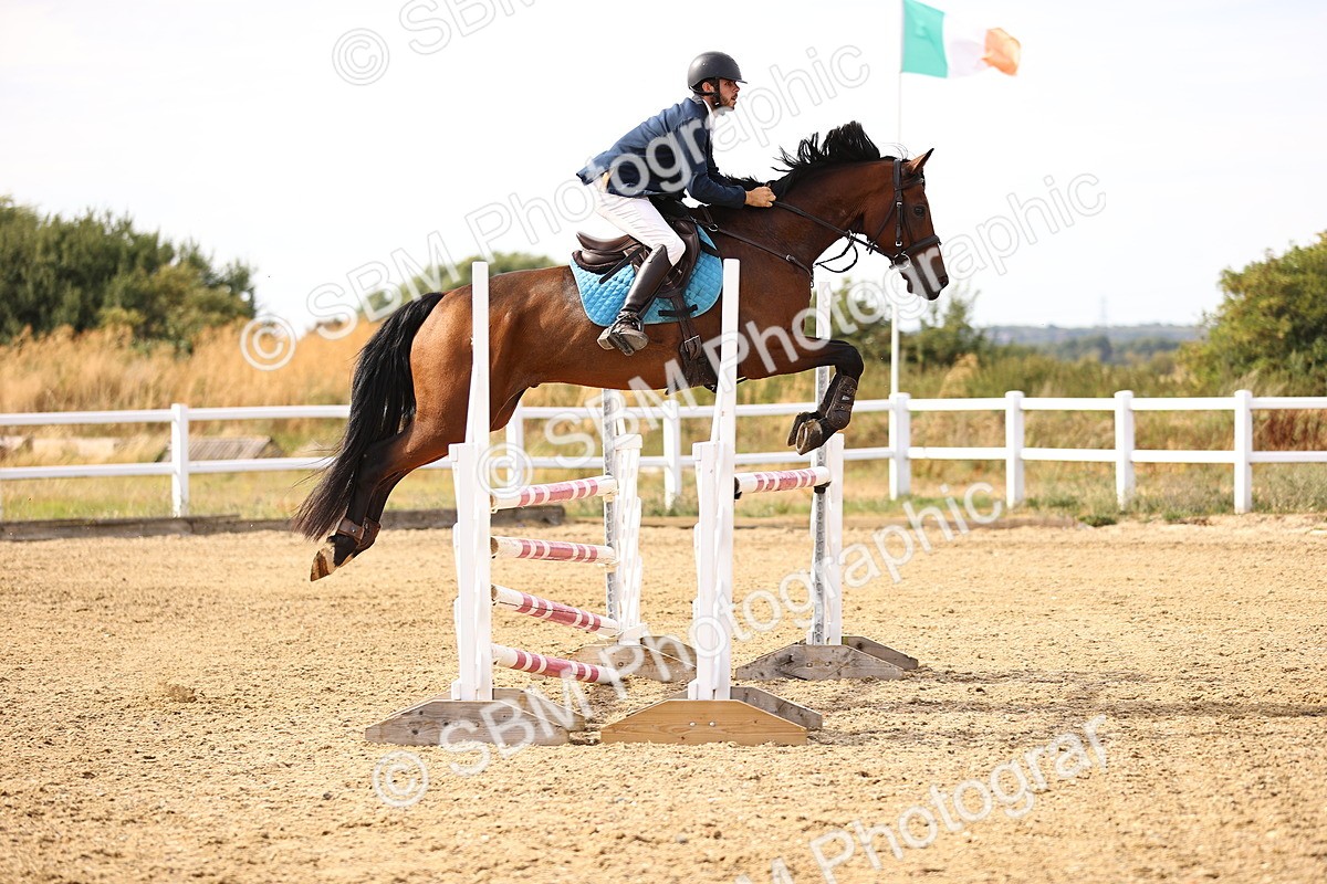 SBM_001697 - Class 6 - Senior Newcomers 1.10m