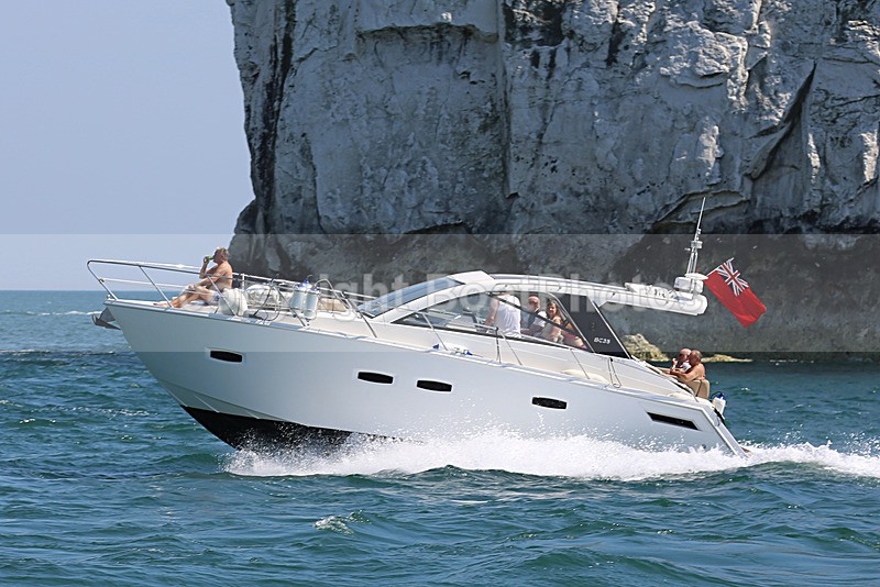 180707 GA - SEALINE SC35 1C8A7178 - ROUND THE ISLAND 2018