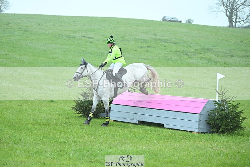 250418-121411-02680 - 071-Caitlyn.Faull-PENNINEVIEW.SUMMER