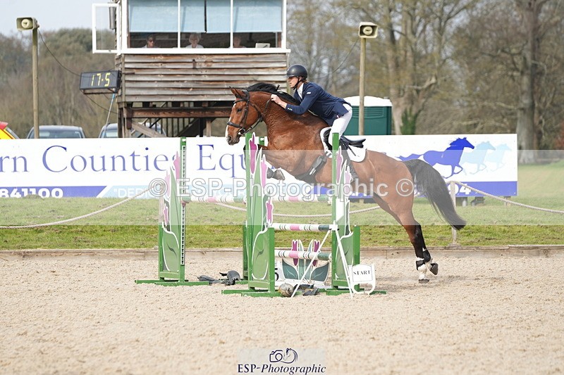 260322A-141440-01943 - 13 Foxhunter 1m 20 Open