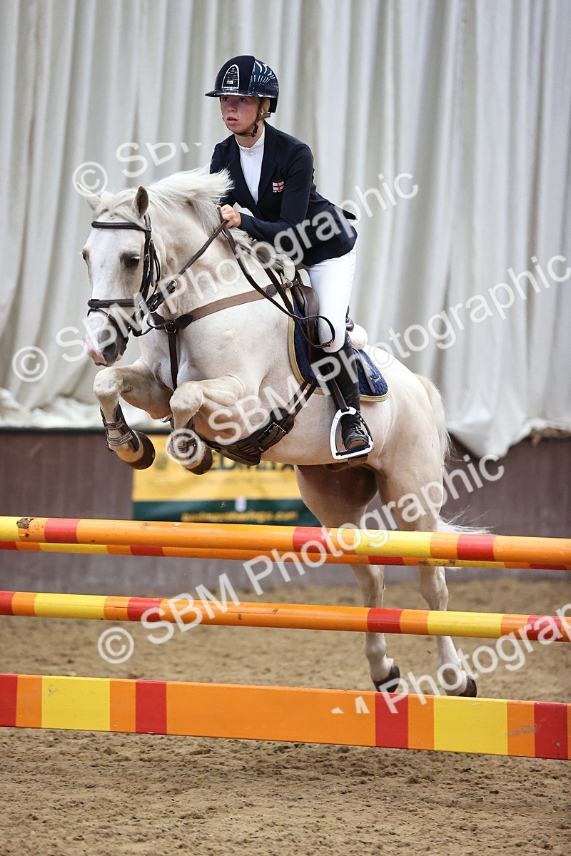 SBM_001756 - Class 3 - Springboard 128cm 138cm Restricted handicap 85cm 95cm