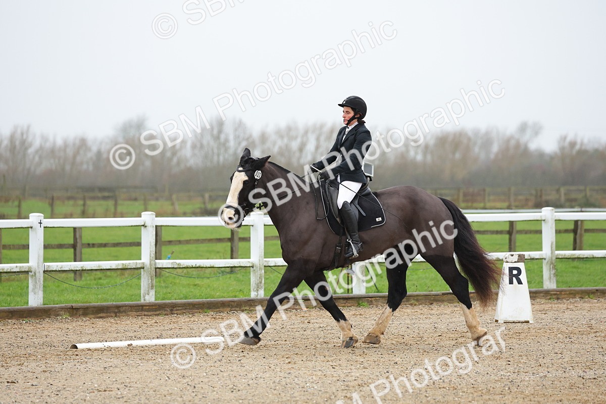 SBM_002941 - Class 6 - Novice 4