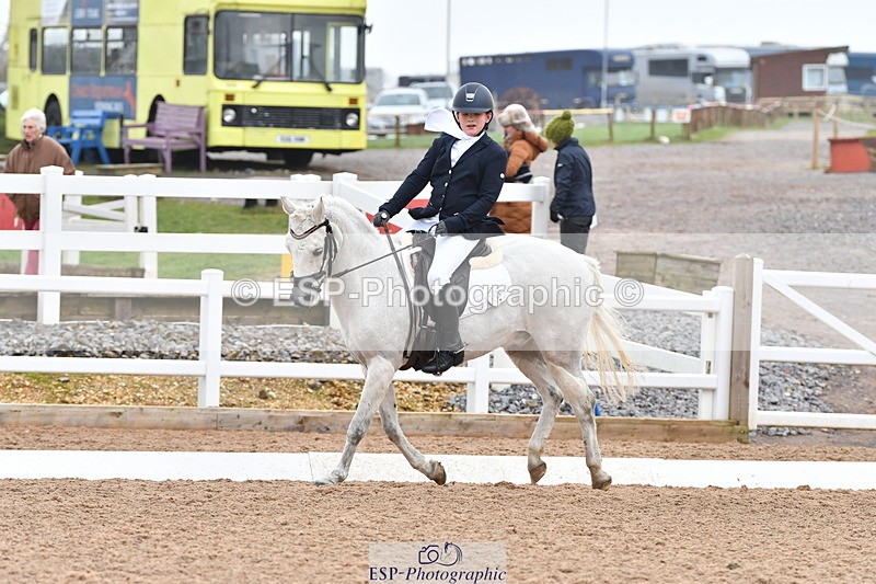 240121A-105021-00489 - Cls 5 Novice 37A