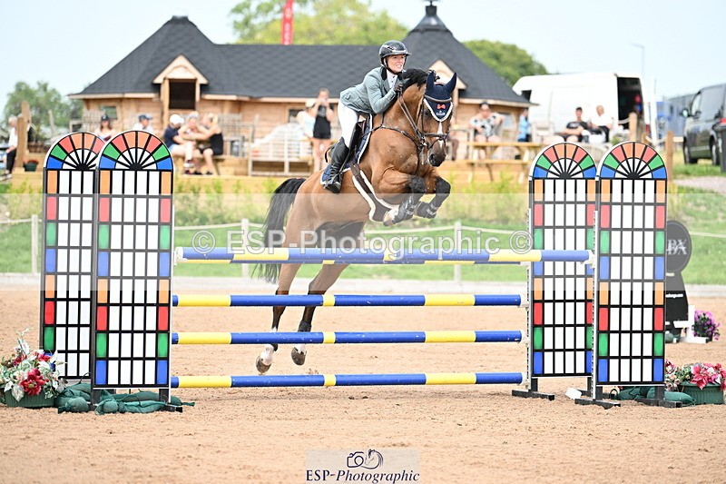 240801A-135037-01849 - Cls 4 Chard 7 Yr Old Championships