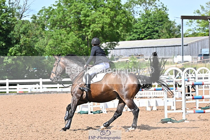 240619A-160308-01109 - Cls 5 Snr Foxhunter and 1.20m Open