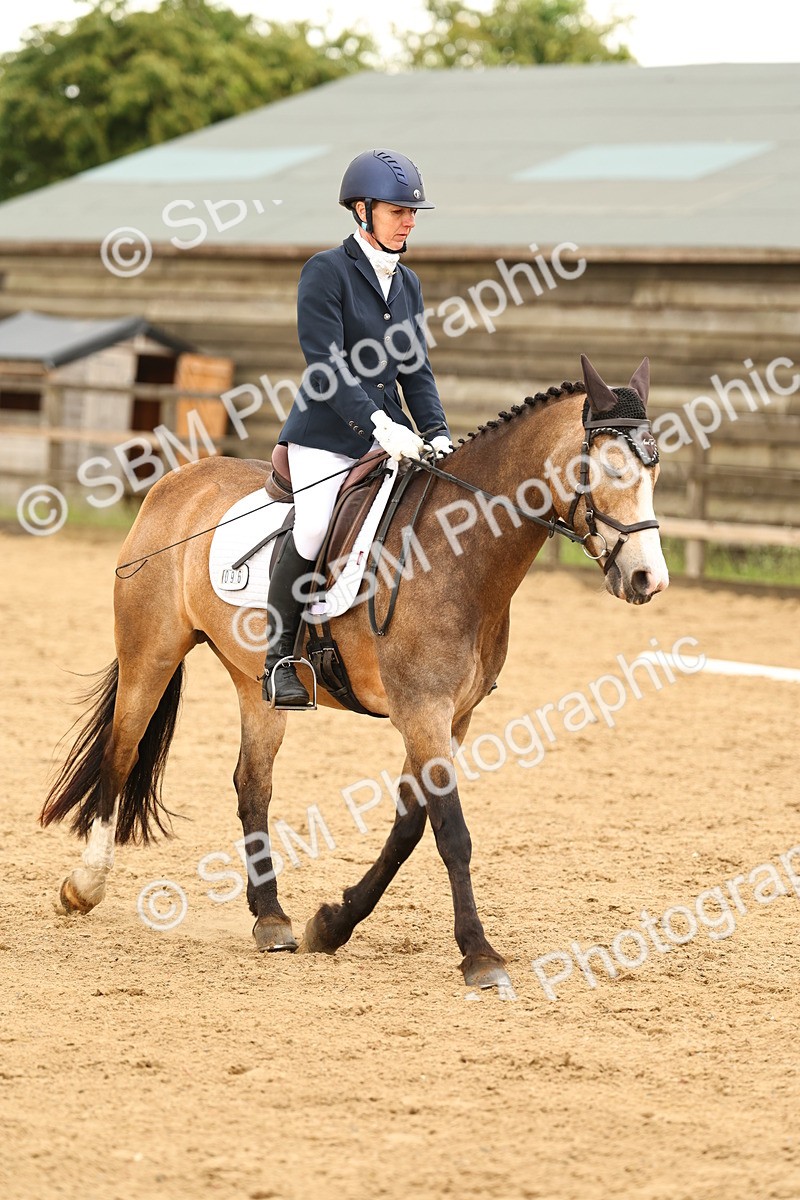 SBM_003102 - Class 7 - Novice 2