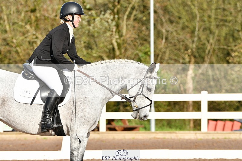 231104A-105613-00183 - Cls 4 Novice 22