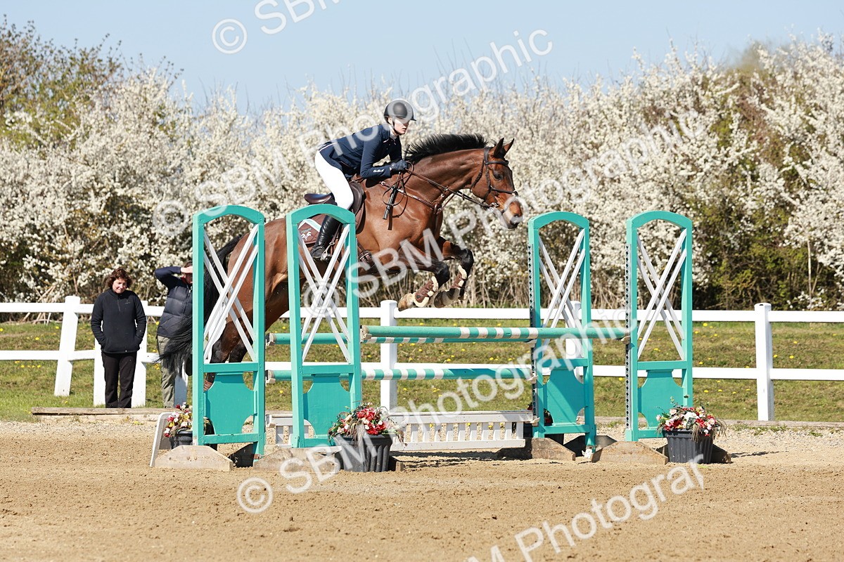 SBM_004473 - Class 17 - Senior Newcomers - 1.10m