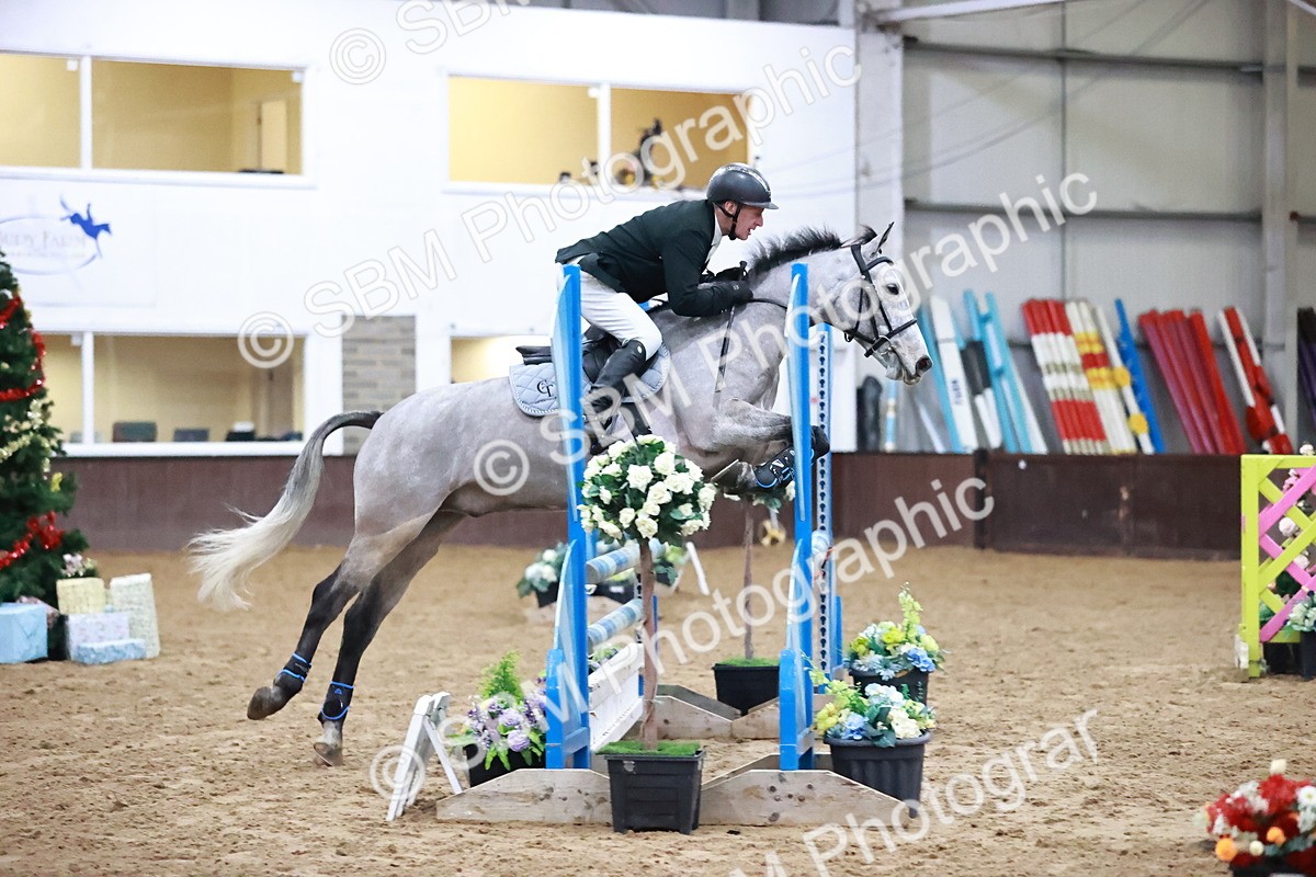 SBM_001672 - Class 8 - Senior British Novice 90cm