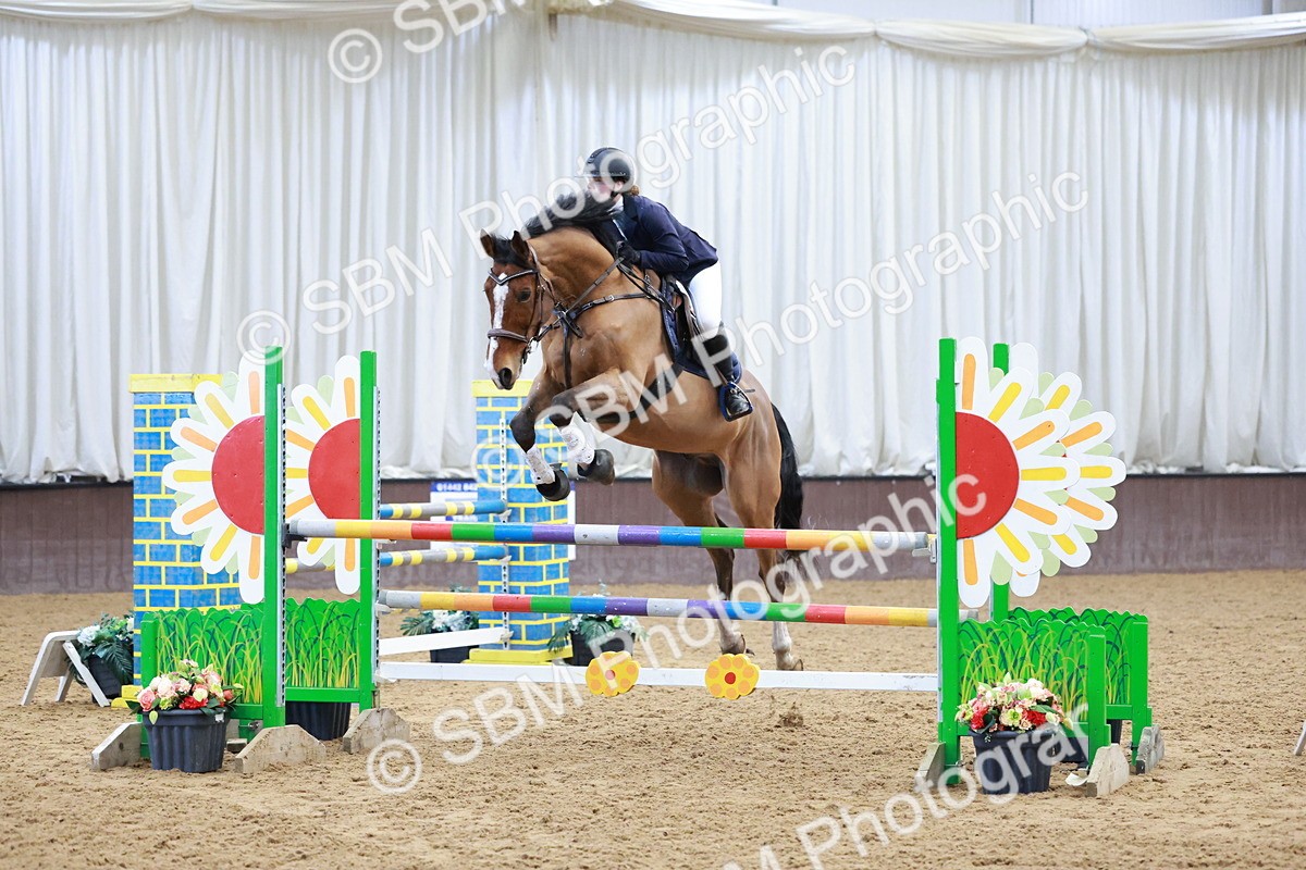 SBM_003725 - Class 11 - Senior Newcomers/ 1.10m Open