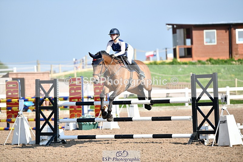 240512A-165148-19886 - Cls 44 1.05m National Am Quali