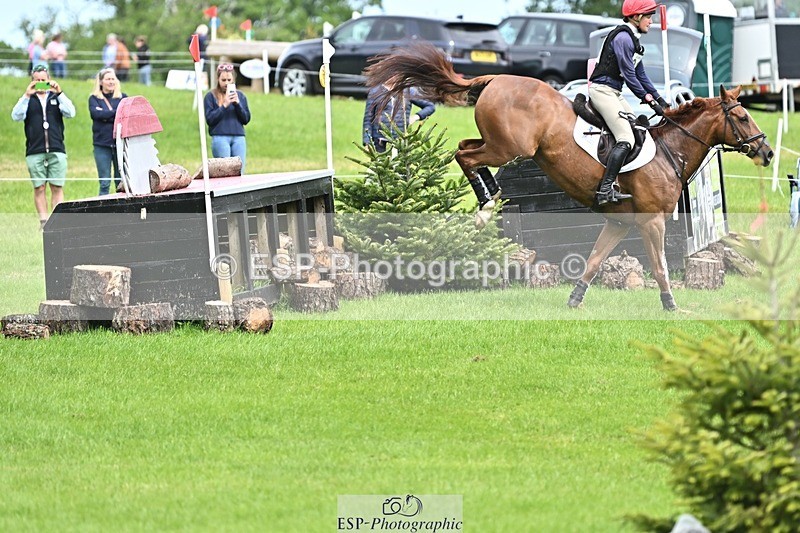 240525-151552-16229 - 216-I'M_A_WONDER-Rosie_Bradley-Hole