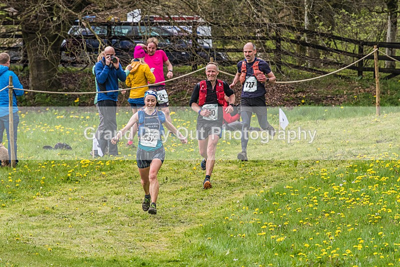 3 Peaks-2422 - The 3 Peaks Race - The Finish - Saturday 29th April 2023