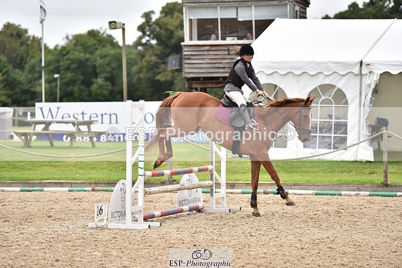 240802-111430-02647 - 80cm Round 1