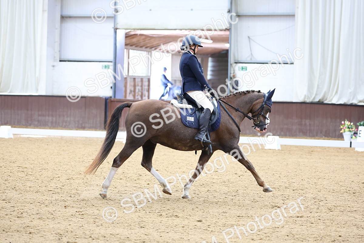 SBM_015740 - Class 15 - Novice FSM - 9.50 - 11.10