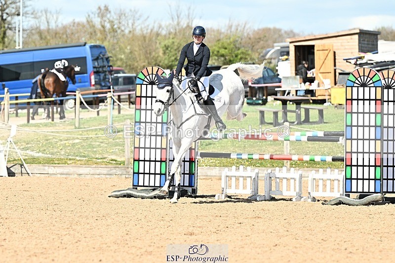 250416-150322-01581 - Cls 6 Foxhunter and 1.20m