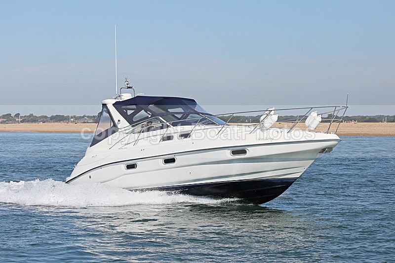 160830 VIN ROUGE - SEALINE S34 Y92A7596 - Motorboats - Open