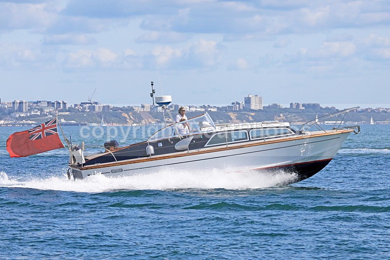 170813 SURFRENZY 1Y3A3960 - Motorboats - Open